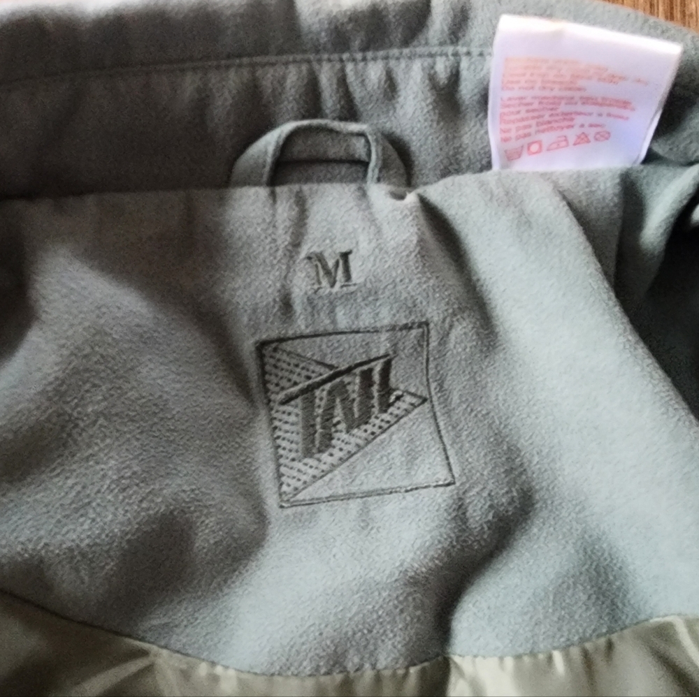 Light Green Spring Bomber Jacket - image 3